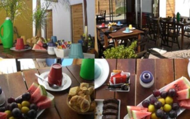 Balconada Beach Hostel