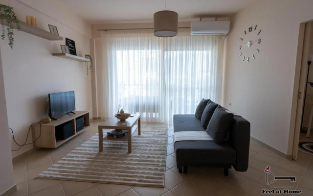 Feel at Home - Kalamata - Near the center