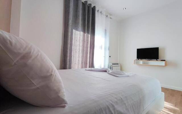 My Comfortable Villa By Vila Arial