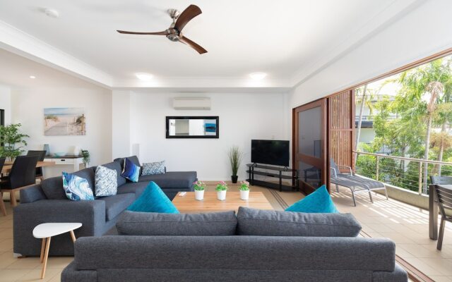 Absolute Airlie - Airlie Beach