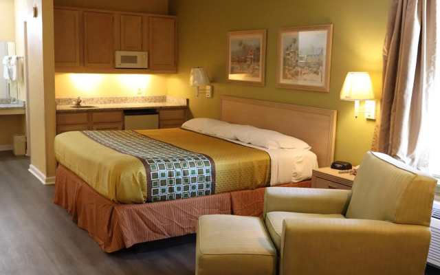 Woodstream Inn