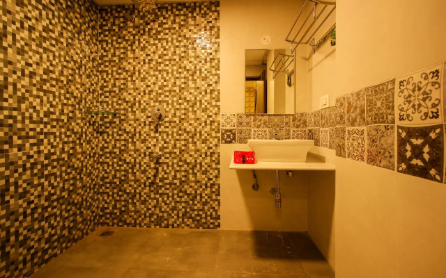 Checkin Regency By OYO Rooms