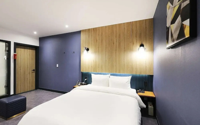 Nyx Fox Songtan Hotel