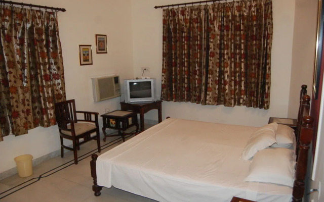 Goroomgo Gajanand Guest House Jaisalmer