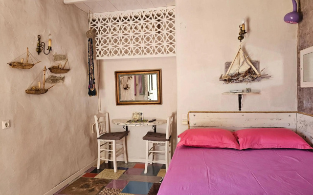 Anthippi Guest House