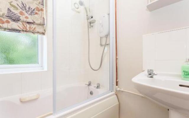 West Chiltington Village, 2 bedrooms & parking