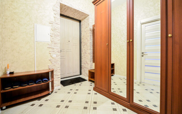 Apartments Five Stars Stylish apartment with European renovation