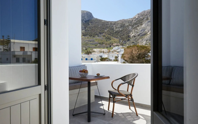 Mountain and Sea Suites