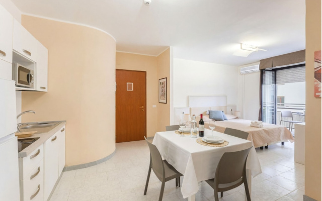 Studio House in a Central Location