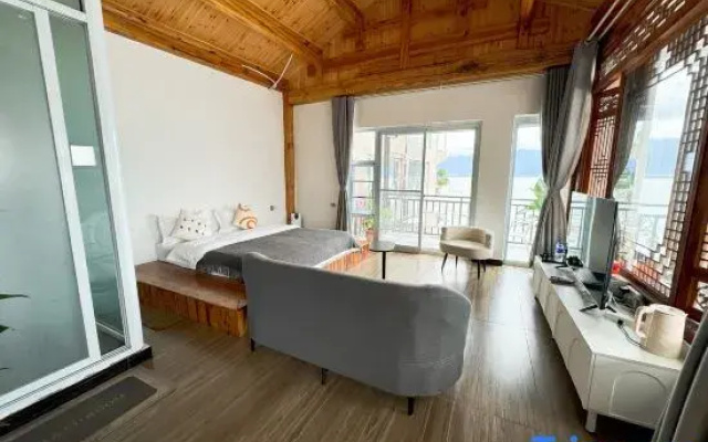 Shuanglang Wanghai Langyue Homestay