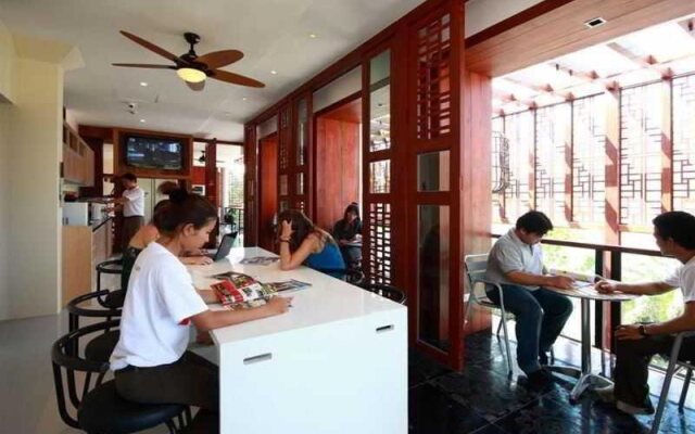 Ibed Samui - Backpacker