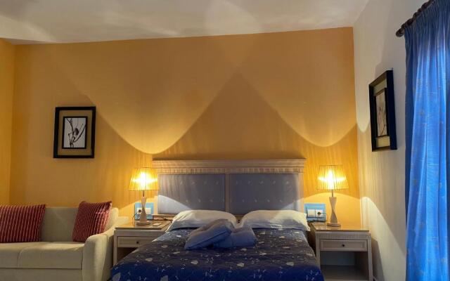 Arginonta Beach Apartments
