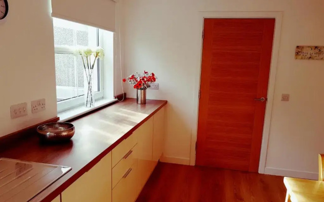 Yvi's 2Bedroom 2Bathroom Apartment