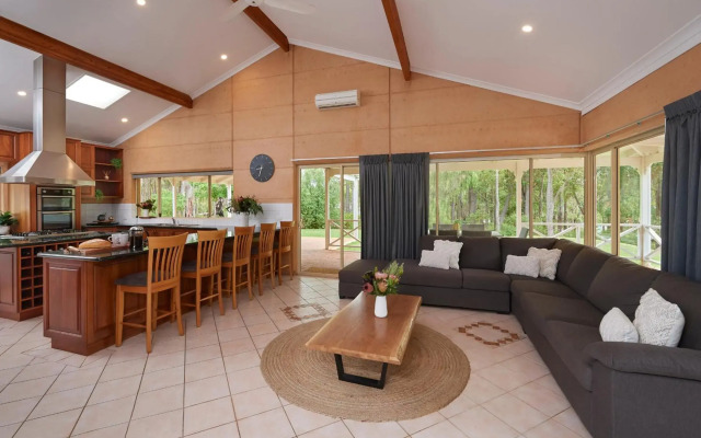 Eight Willows Retreat