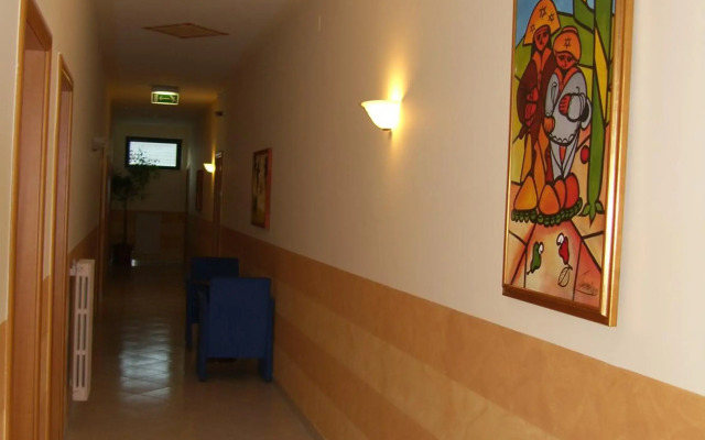 Genius Hotel