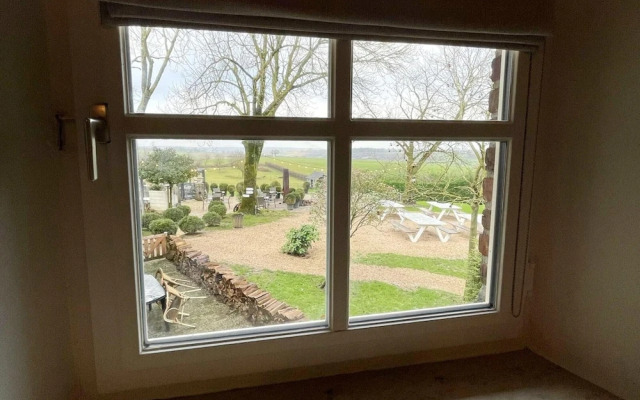 Pleasant Apartment Near Valkenburg