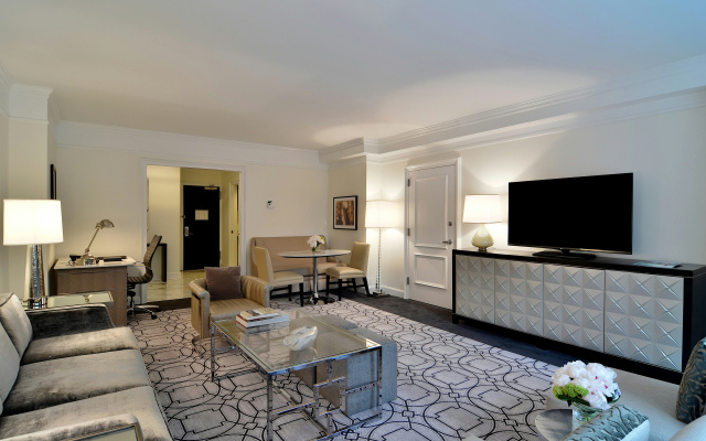 Loews Regency New York Hotel