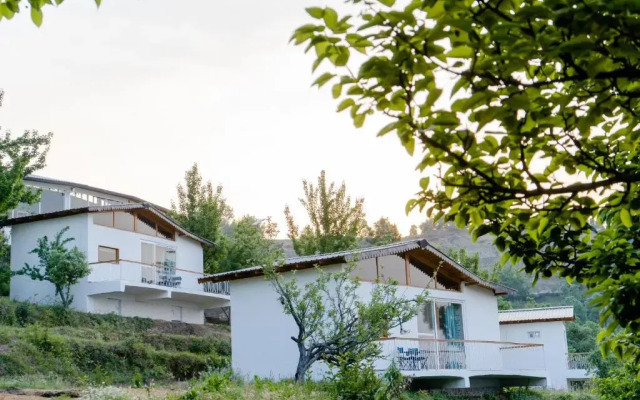 Shivoham Himalayan Resort
