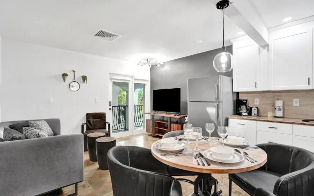 RA Suites
