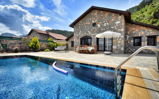 KAY2600 Villa Ferah2 3 Bedrooms