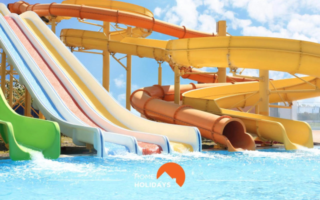 #043 Saradel Old Town Center Beach