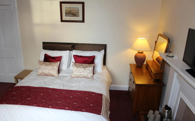 Brackness House Luxury B&B