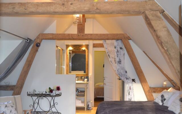 Maison cour le lièvre