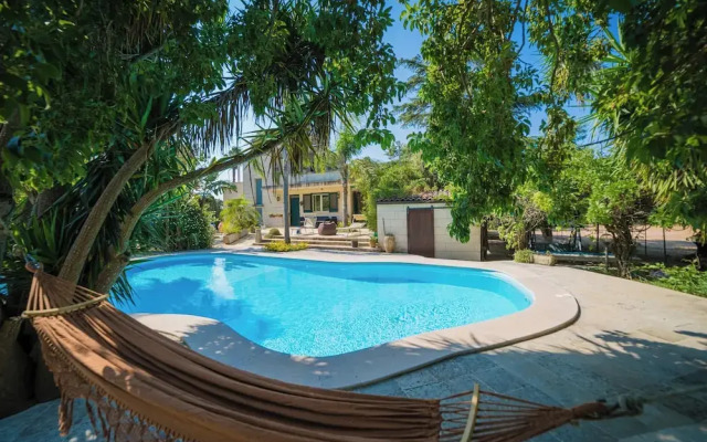 Villa Civico 32 Near The Sea With Pool