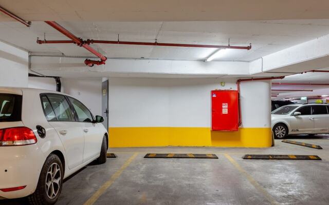 O-O Group -Luxury 3BR APT See View Tower