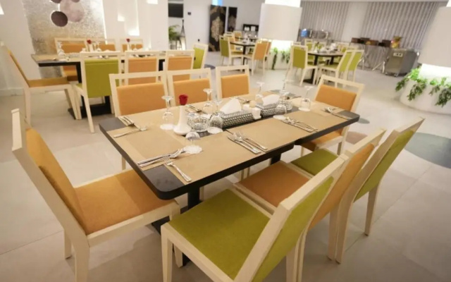 Ambassador Suites