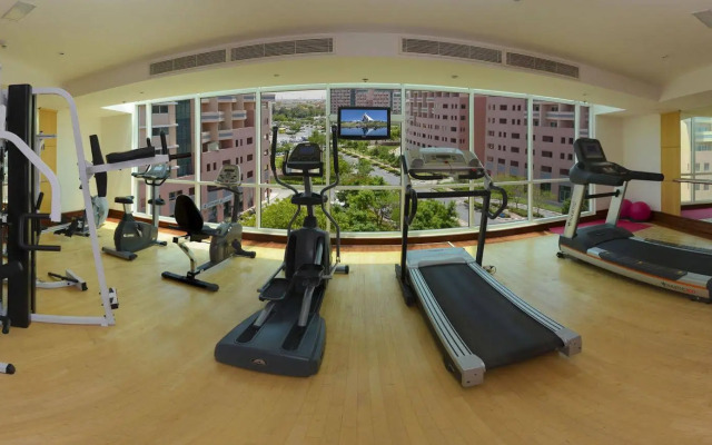 Parkside Suites Hotel Apartment