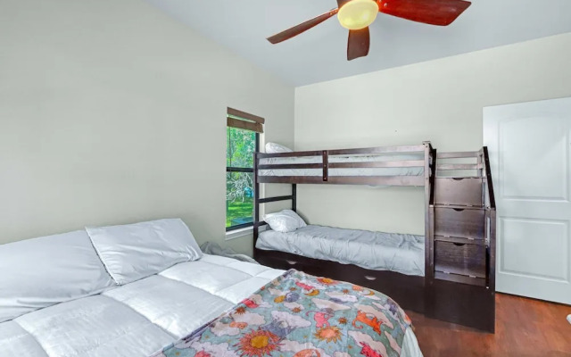 Beautiful Lakefront Cabin Something For Everyone