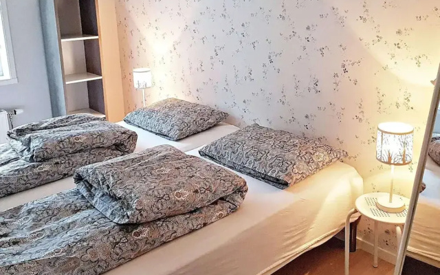 4 Person Holiday Home in Brattvag