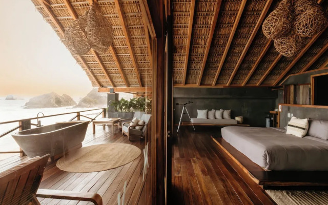 Naked Hotel Zipolite