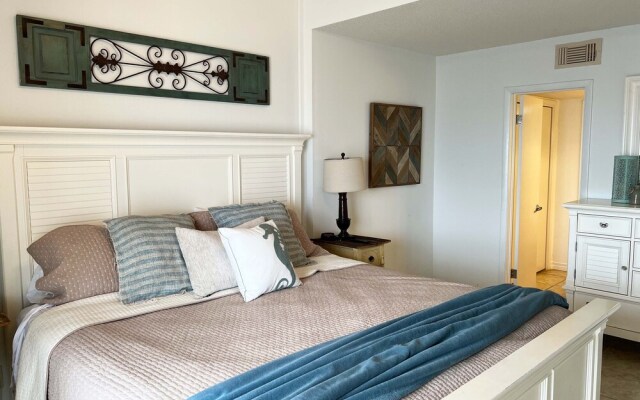 Sugar Beach Condos by ALBVR