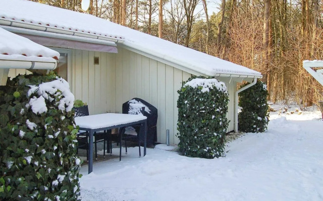 8 Person Holiday Home in Oksbol