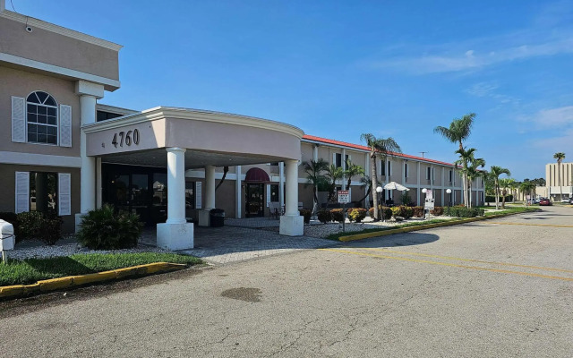 Quality Inn Fort Myers - Cape Coral