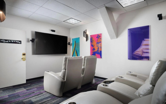 Marriott Vacation Club® at Custom House, Boston