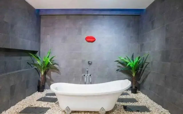 Newly Rooftop 7BR Pool Villa - VVP31.6 (Jomtien)