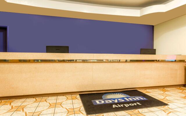 Days Inn by Wyndham Airport - Phoenix