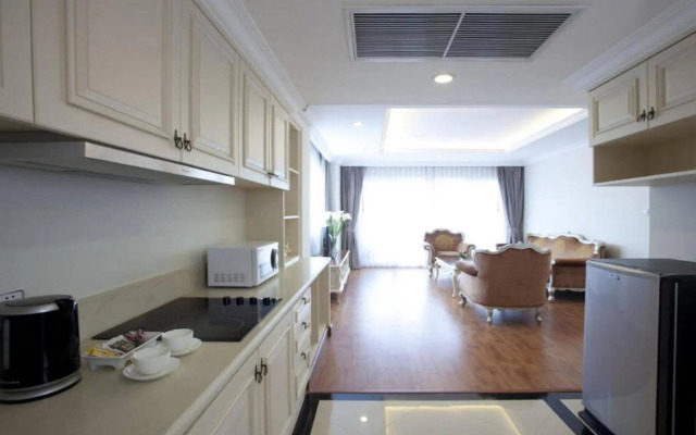 Lk Noble Suite