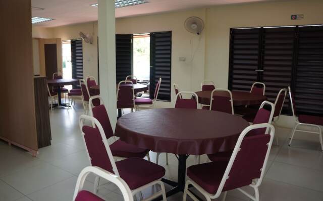 OYO 89988 Tambunan Rafflesia Hotel
