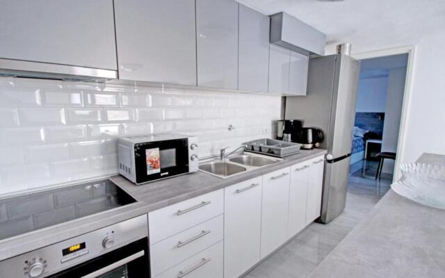 Apartments Kondrić