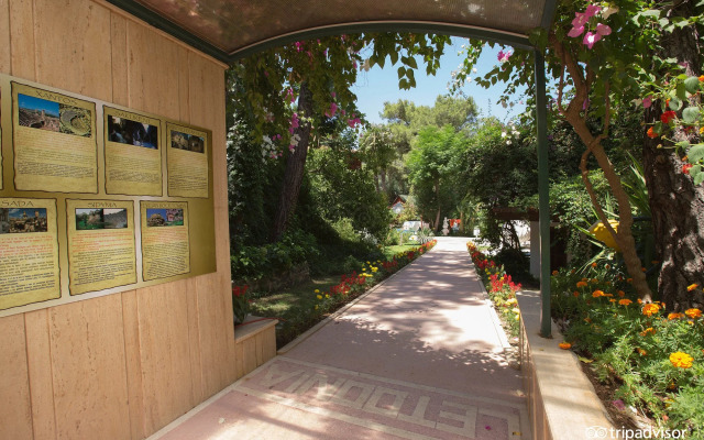 Club & Hotel Letoonia