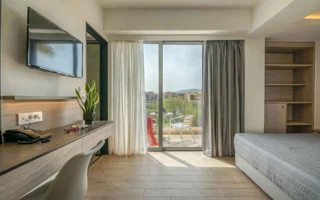 Castro Beach Hotel