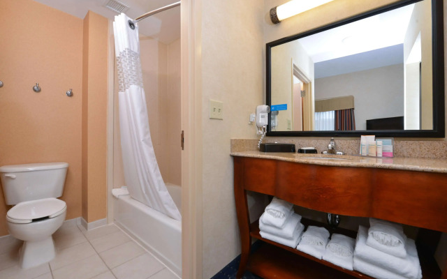Hampton Inn & Suites Fredericksburg South