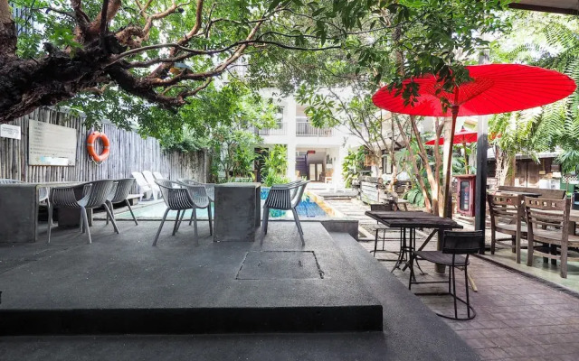 OYO 988 Good Morning Chiang Mai Tropical Inn