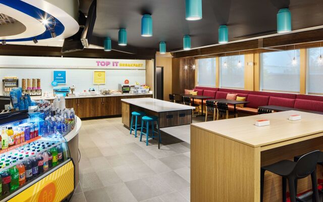 Tru by Hilton Charleston Airport
