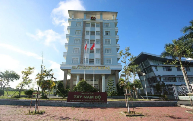 Tay Nam Bo Guest House