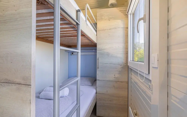 Rooftop Home With Whirlpool & Sauna
